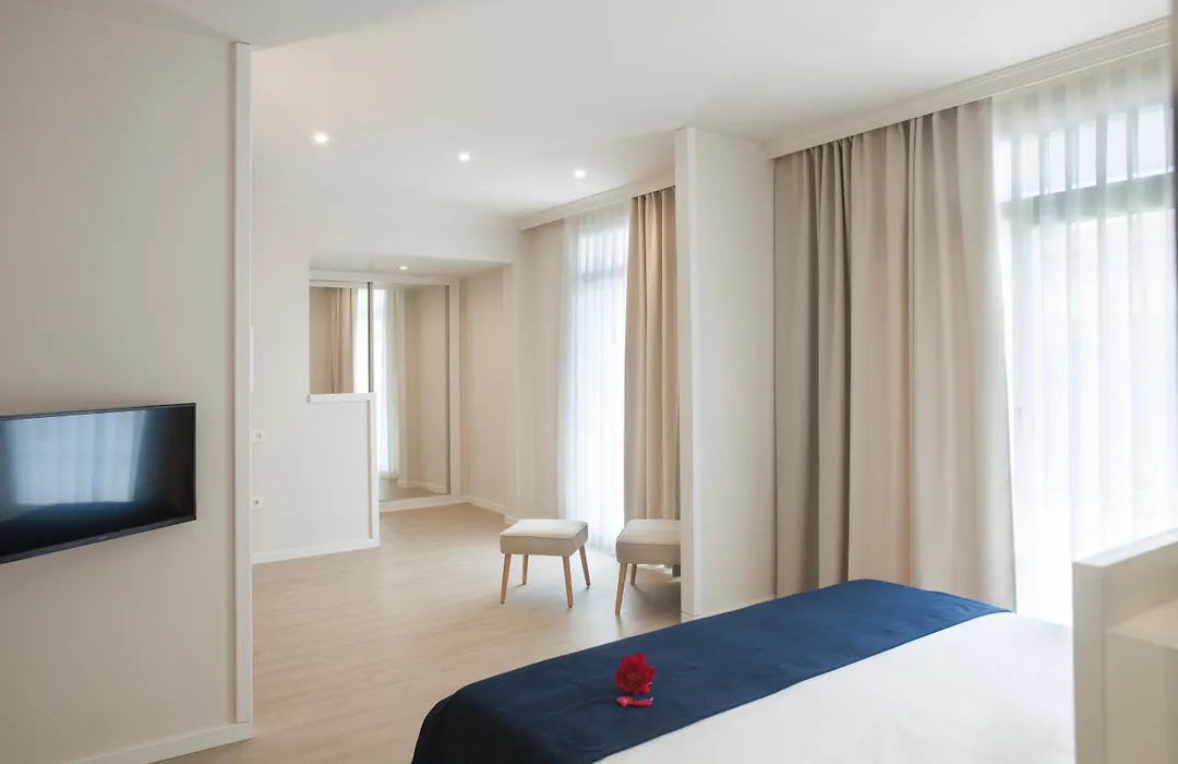 Ibersol Antemare - Adults Only-1