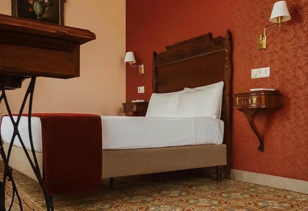 Hotel Noucentista-1